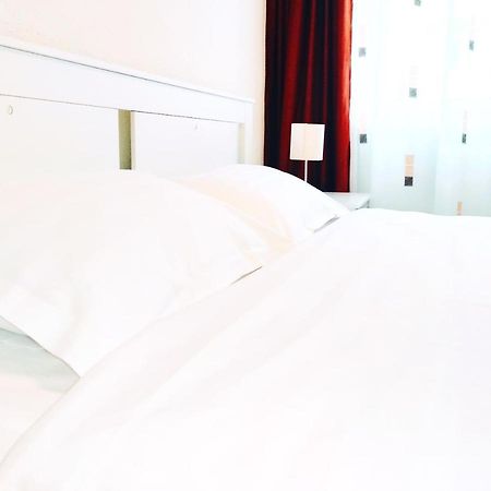 Smart Apartament Piatra Neamţ Buitenkant foto