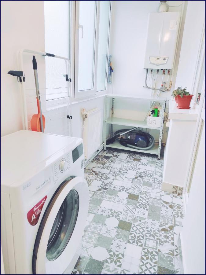 Smart Apartament Piatra Neamţ Buitenkant foto
